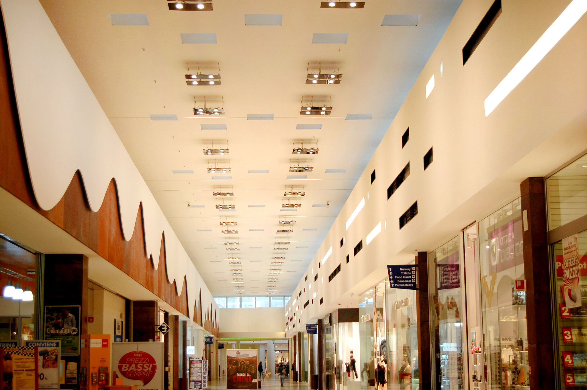 RELAMPING LED  RELAMPING LED